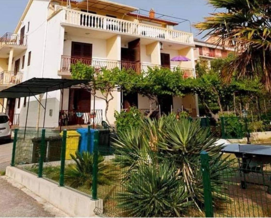 Banjol Apartman Petra S Pogledom Na More מראה חיצוני תמונה